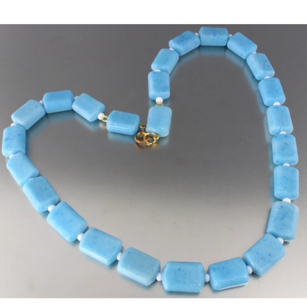 VINTAGE 60S LT BLUE SQUARE GLASS BEAD NECKLACE